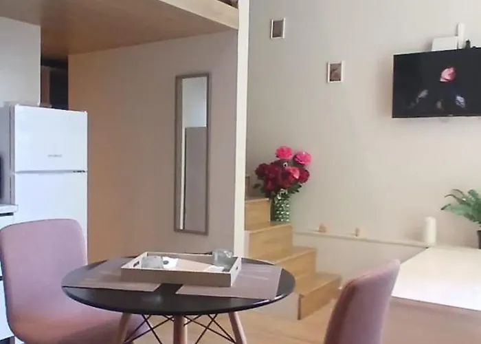 Albana's Duplex Lägenhet *